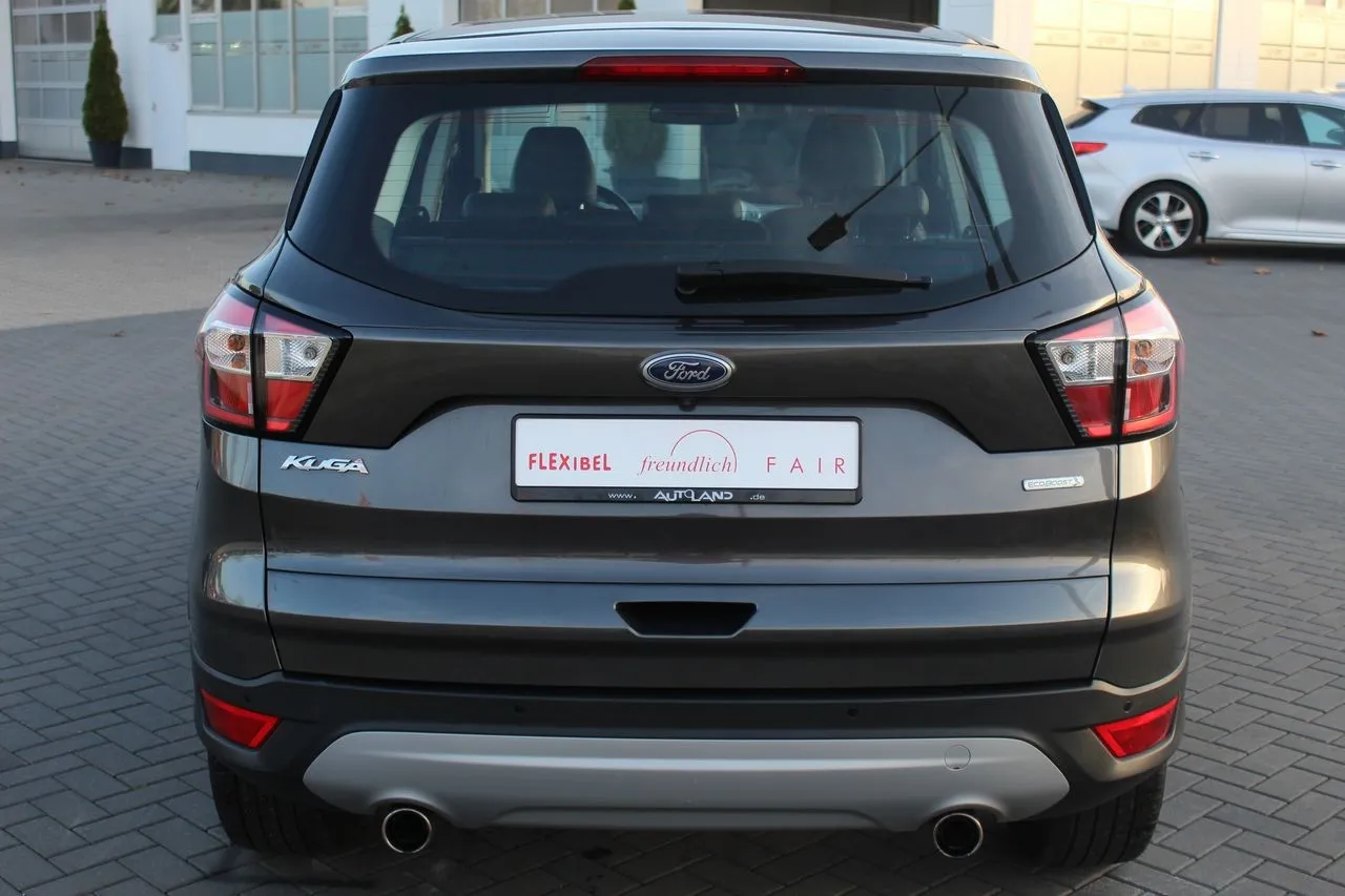 Ford Kuga 1.5 EB Titanium 4x2...  Image 5