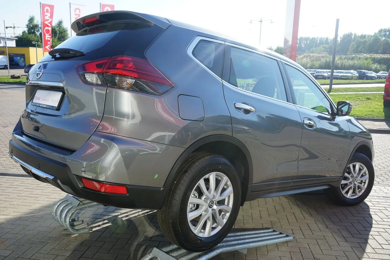 Nissan X-Trail 1.3 DIG-T AT...  Image 4