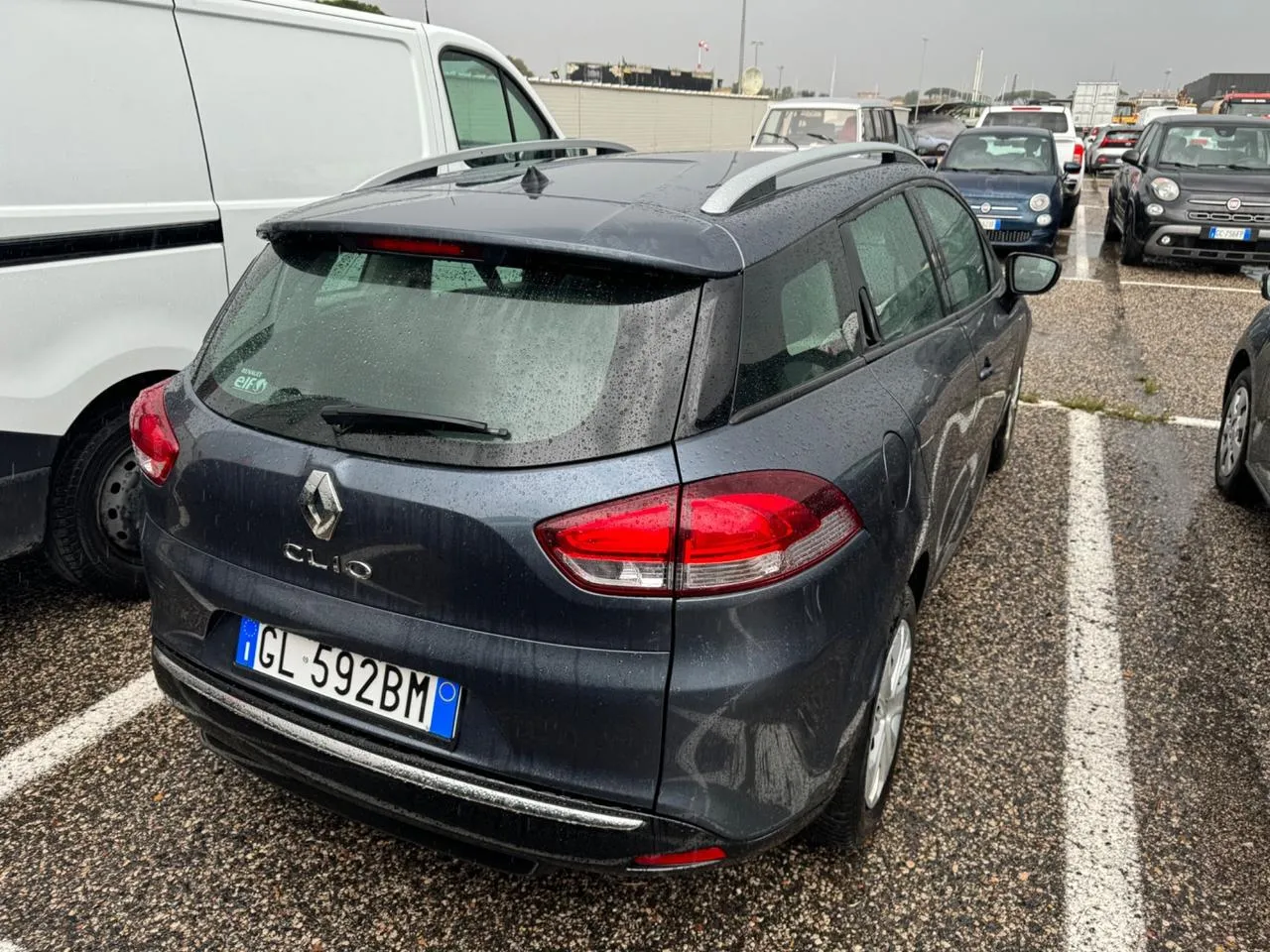 RENAULT Clio Image 2